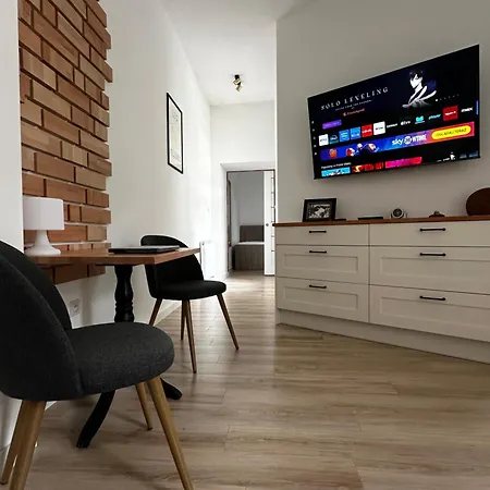 Like-a House Stare * Płock