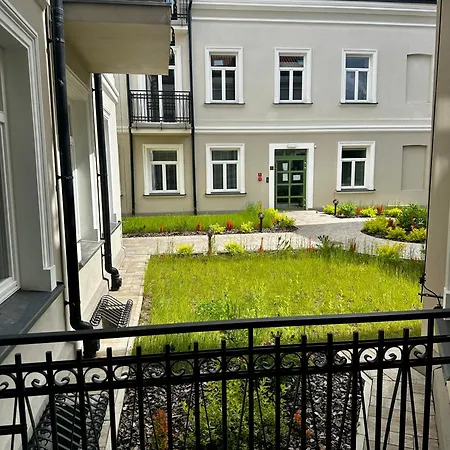 Like-a House Stare Płock